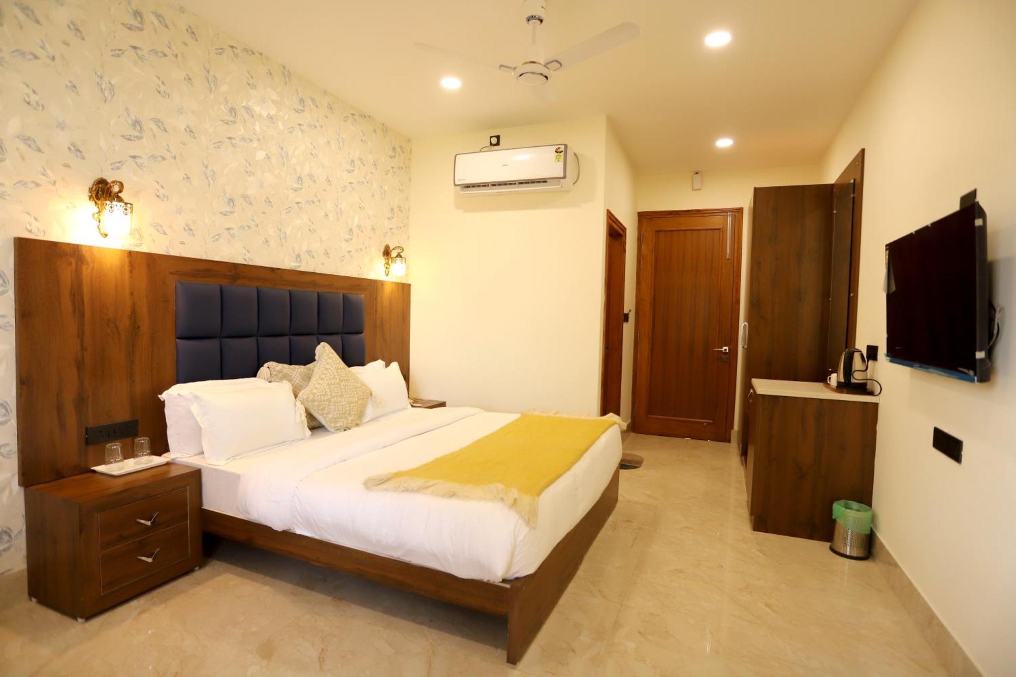 Hotel Dhingra Inn Rewari Exterior photo