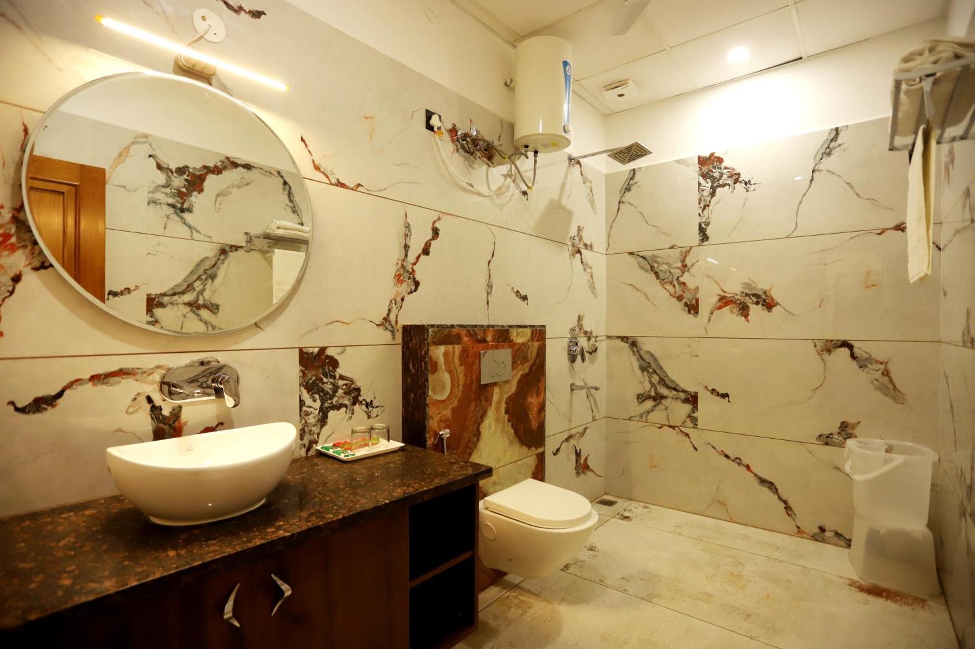Hotel Dhingra Inn Rewari Exterior photo