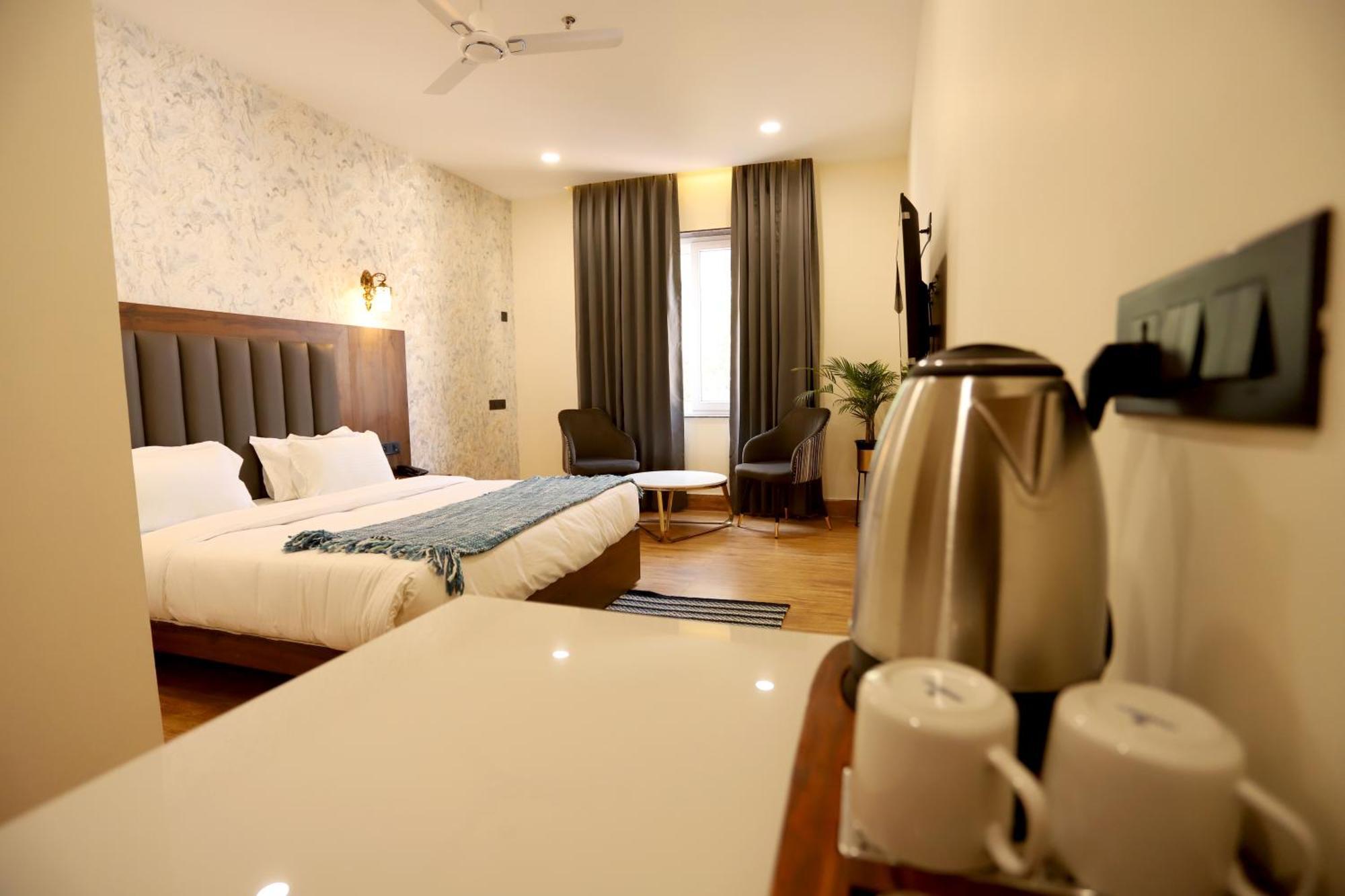 Hotel Dhingra Inn Rewari Exterior photo